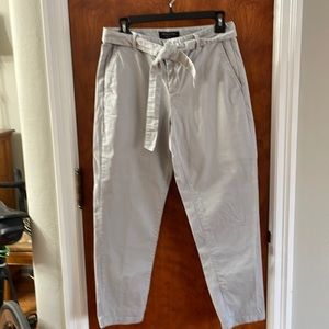Banana Republic Chino pant. Size 4. Light grey